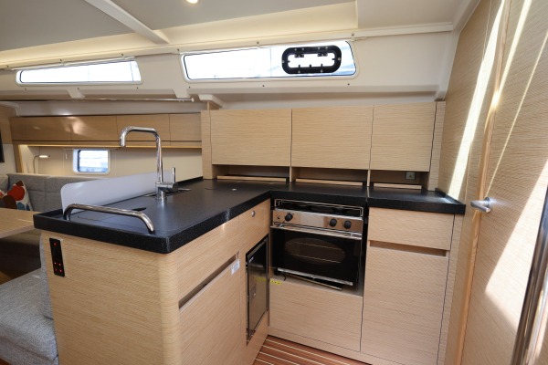 Hanse 418 additional image 7