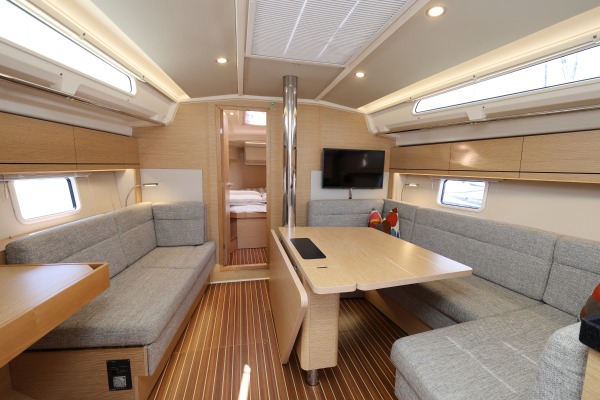 Hanse 418 additional image 5