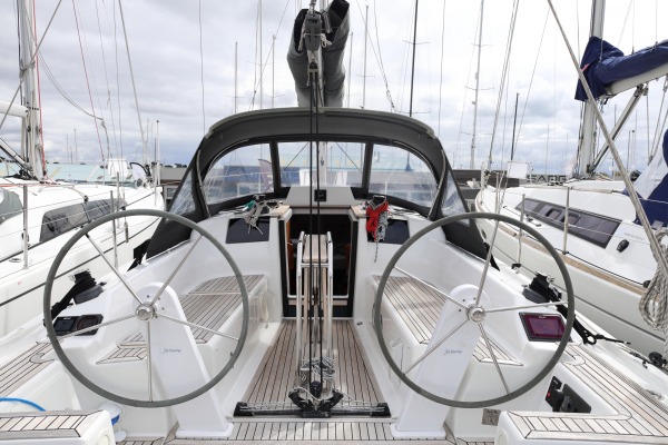Hanse 315 additional image 3