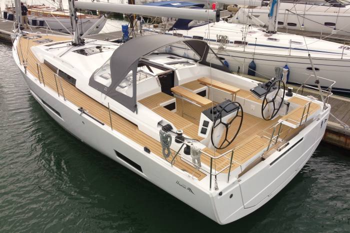 2025 Hanse 460