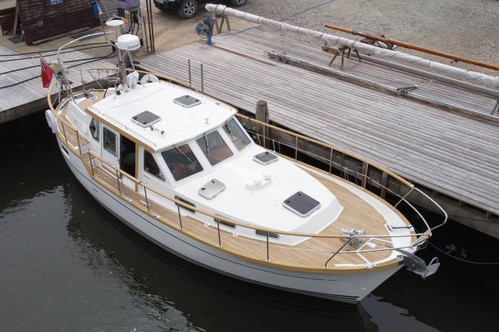 2001 Nauticat 331 TSMY