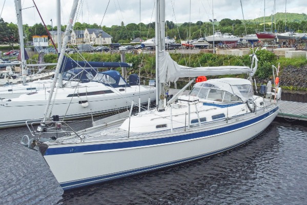Hallberg-Rassy 37 additional image 1