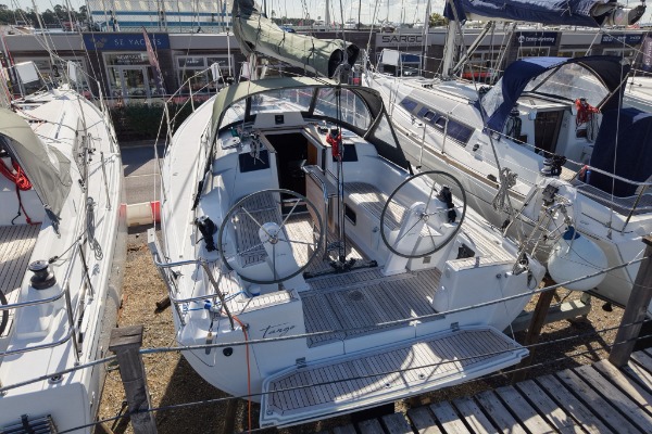 Hanse 315 additional image 2