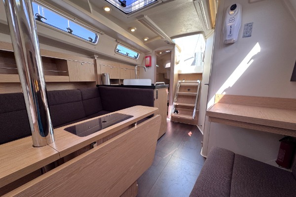 Hanse 345 additional image 6