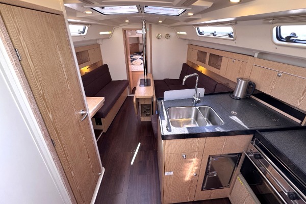 Hanse 345 additional image 5