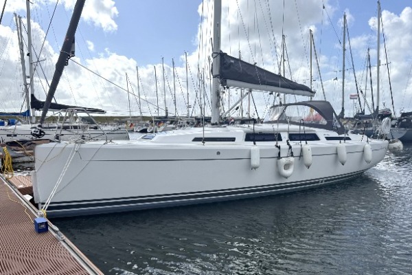 Hanse 345 additional image 1