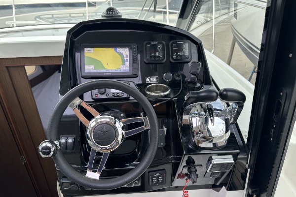 Jeanneau Merry Fisher 895 additional image 3